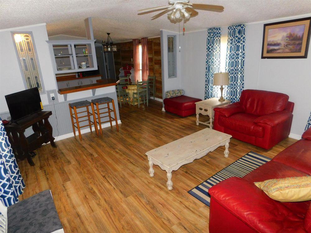213 Co Rd 220 - Photo 3 of 10