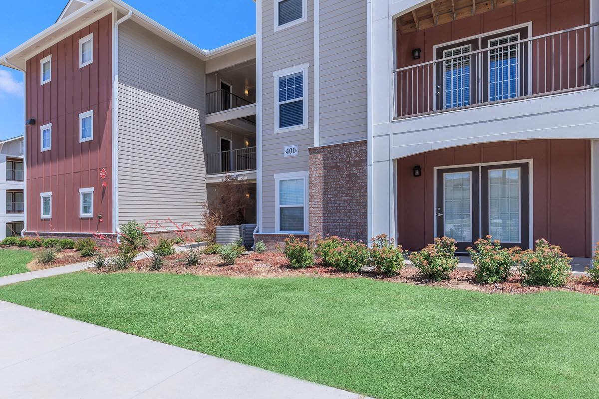 Abbington Meadows of Howe - Photo 2 of 27