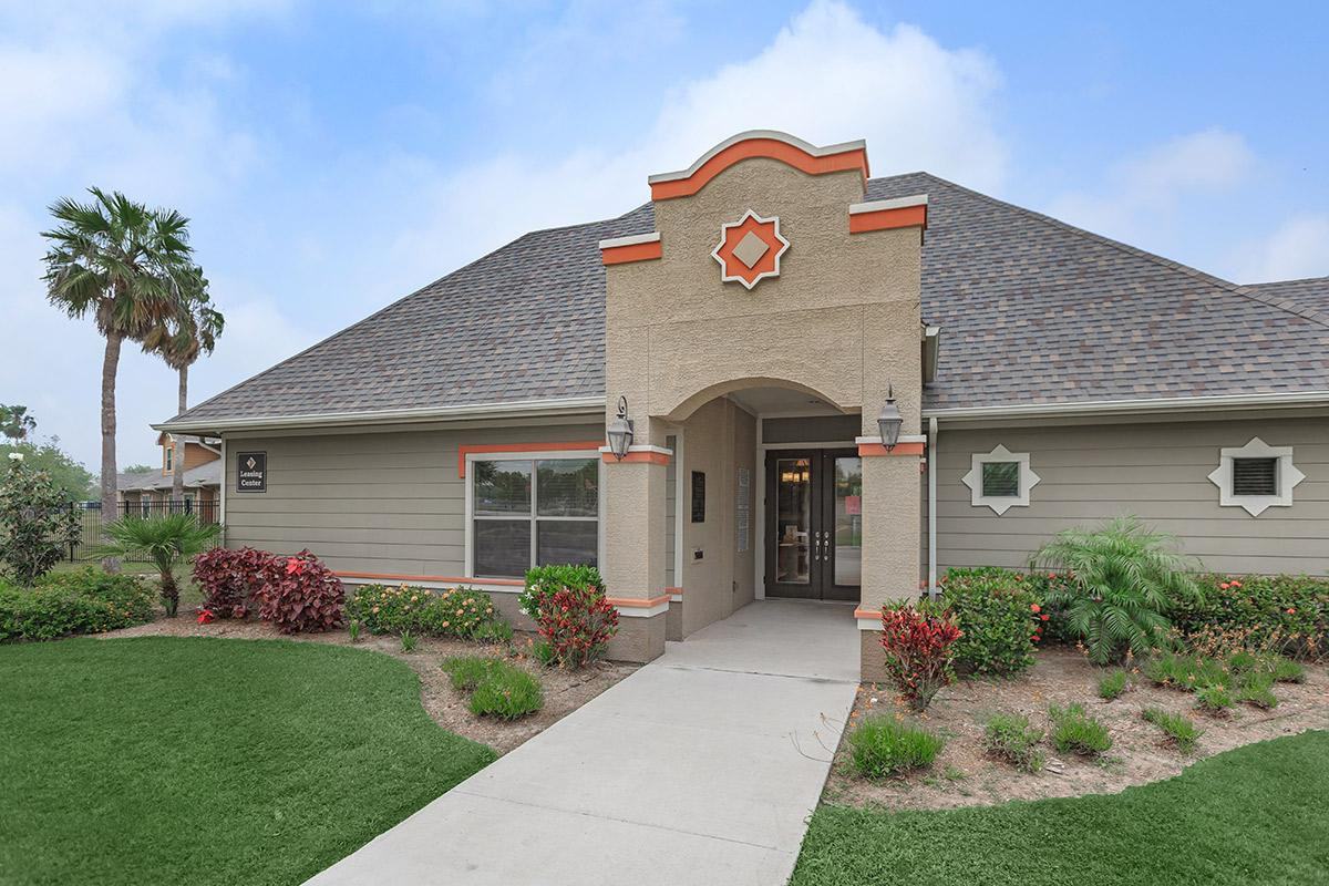 Citrus Gardens - Photo 7 of 25