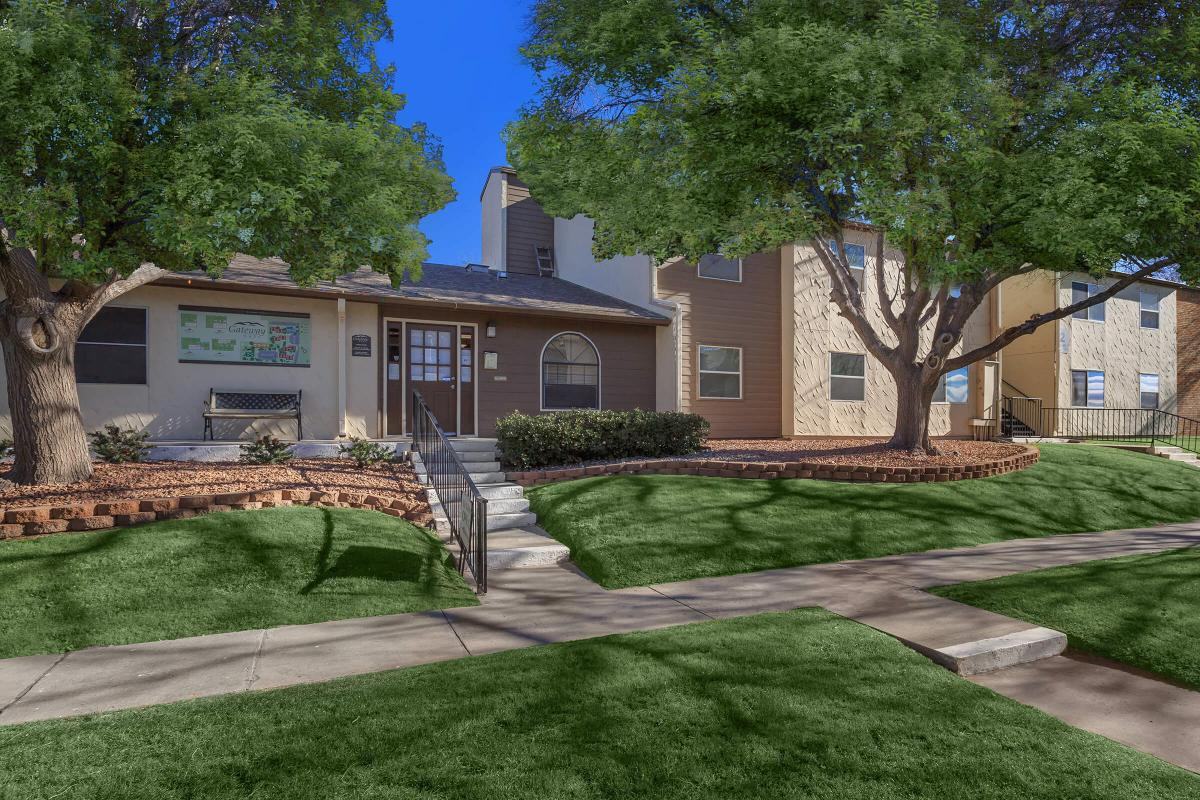 Gateway East Apartments - Photo 7 of 38