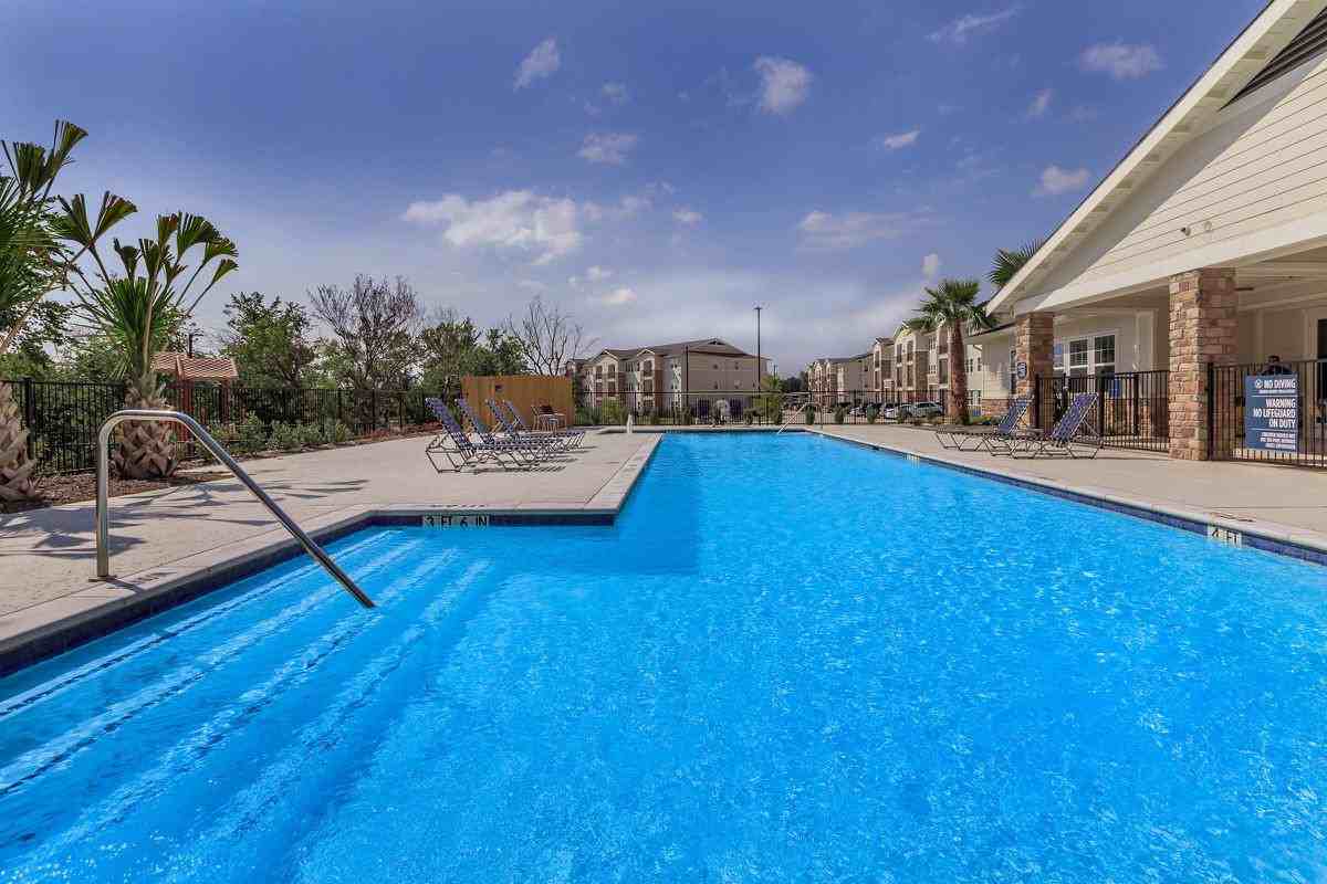 Parkdale Villas - Photo 6 of 50