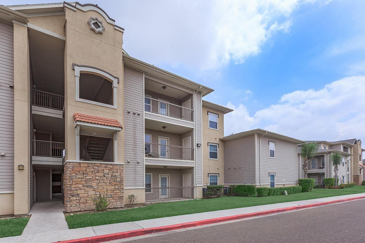 Retama Village Apartments 900 N 26th St, Mcallen, TX 78501 Zumper