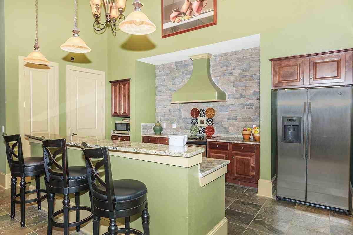 Stone Bridge - Photo 2 of 14