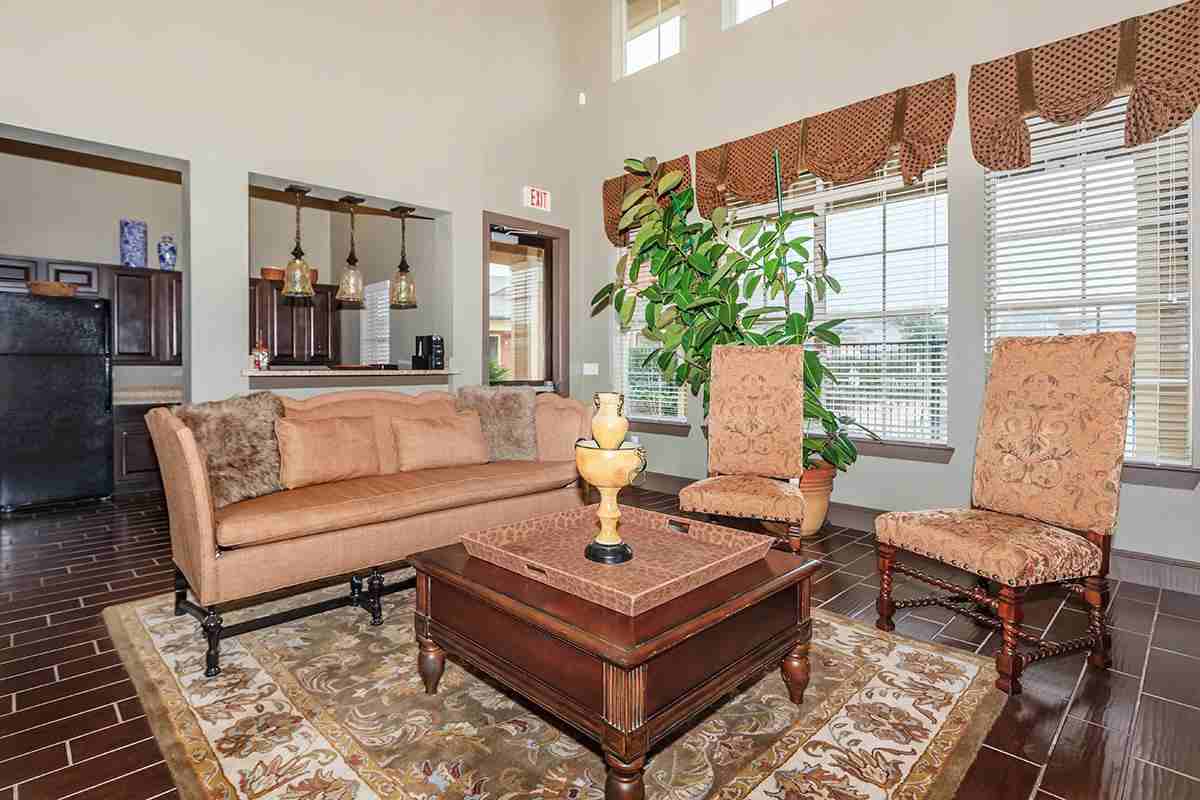 The Havens of Lake Charles - Photo 2 of 5