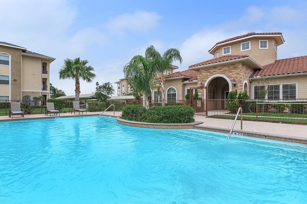 Weslaco Hills Apartments - Photo 7 of 19