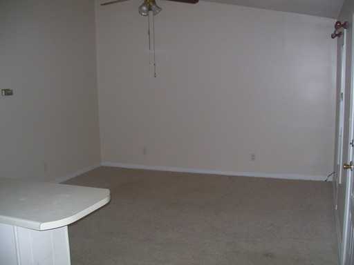 2515 Flint Dr - Photo 2 of 8