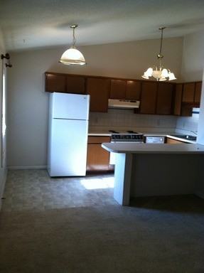 2515 Flint Dr - Photo 3 of 8