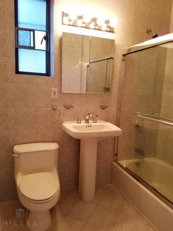 1-50 Greenway Terrace #18I