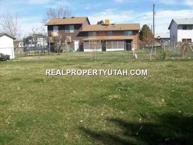 1168 W 2250 N - Photo 3 of 14