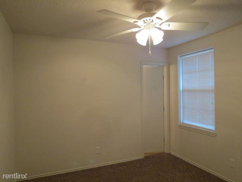 1214 George Lane - Photo 2 of 6