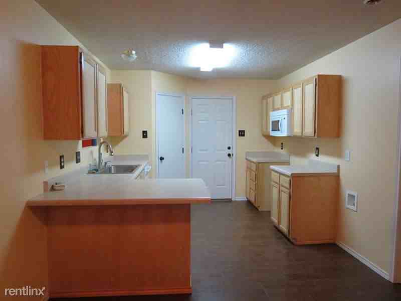 1214 George Lane - Photo 3 of 6