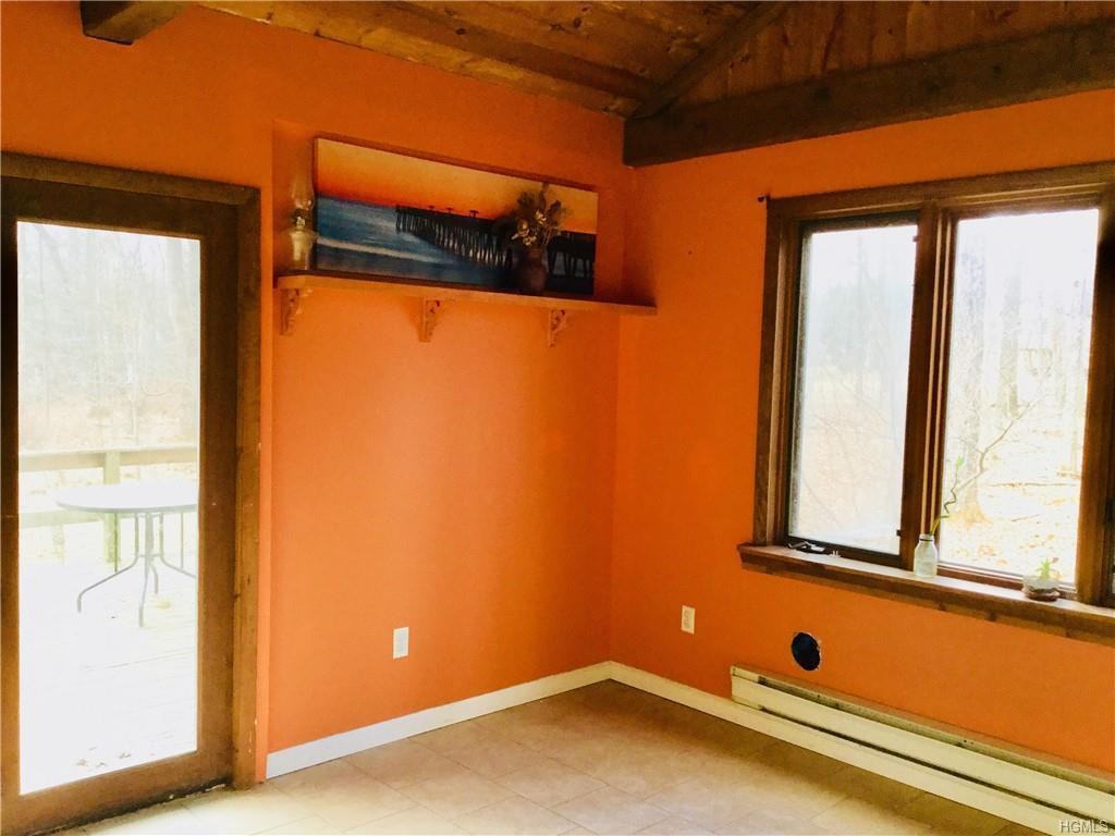 229 Weed Rd - Photo 3 of 10