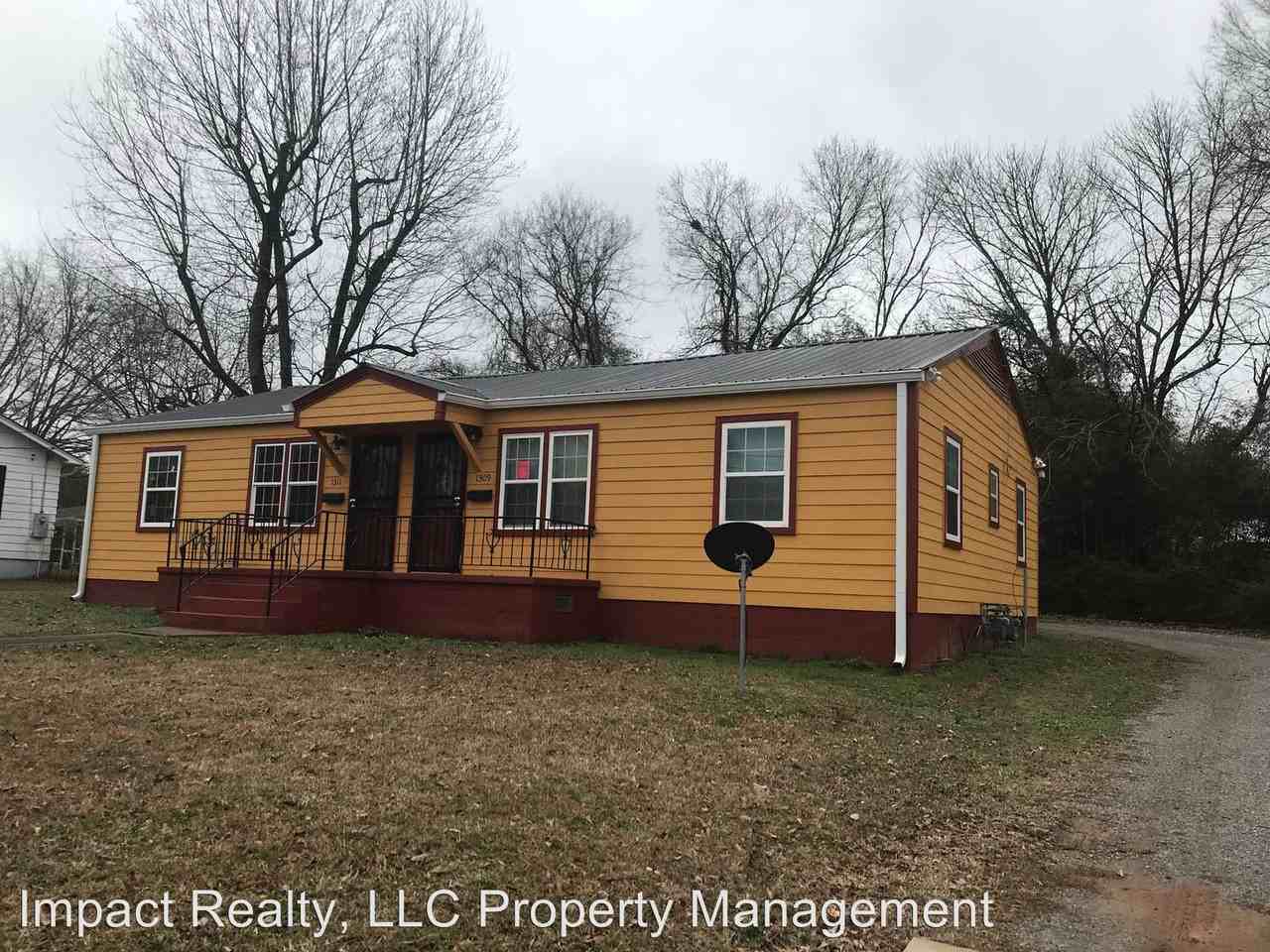 1309 Hoke St - Photo 2 of 7