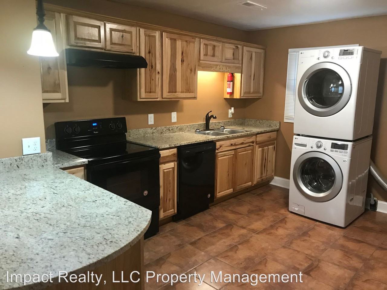 1309 Hoke St - Photo 3 of 7