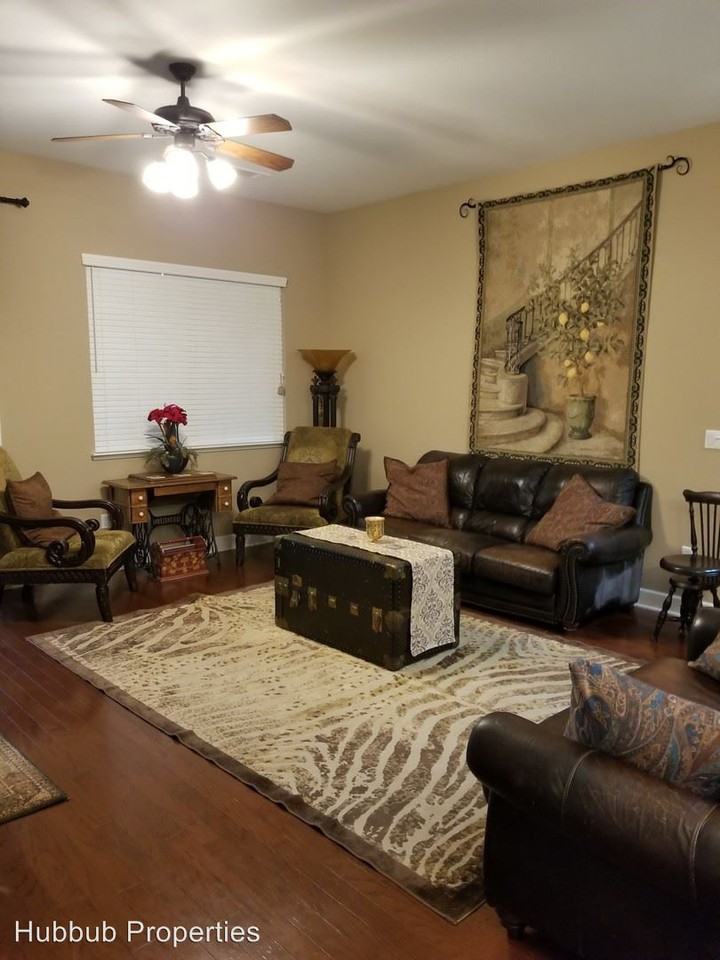 4375 Chinook Dr - Photo 3 of 19