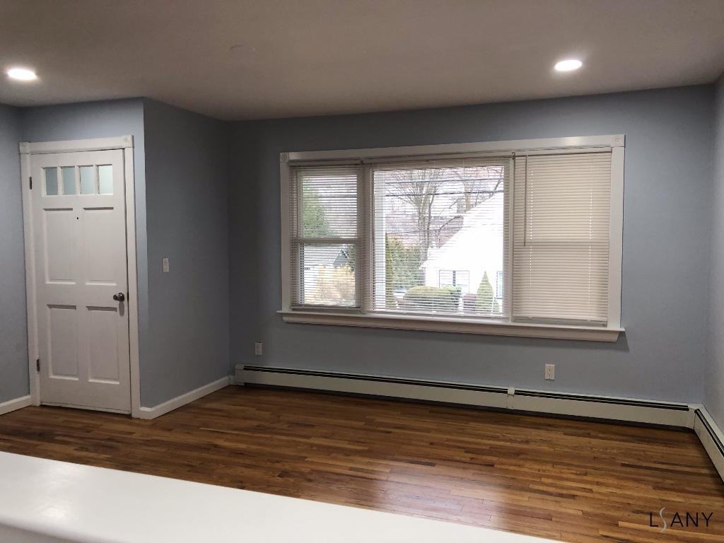 46 S Stone Ave #1 - Photo 2 of 6