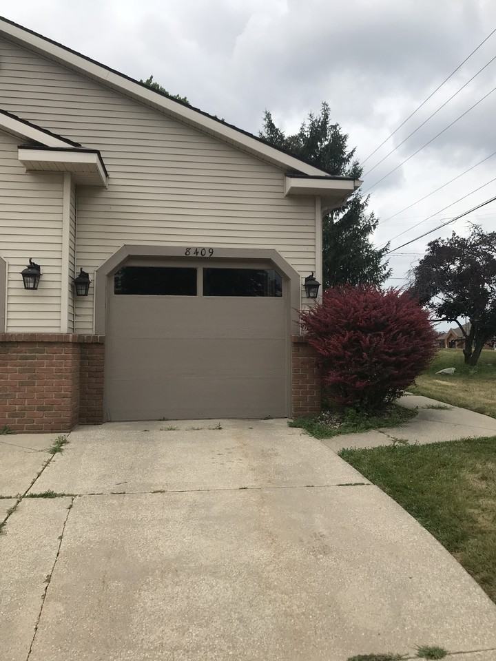 8409 Woodruff Dr Sw - Photo 2 of 15