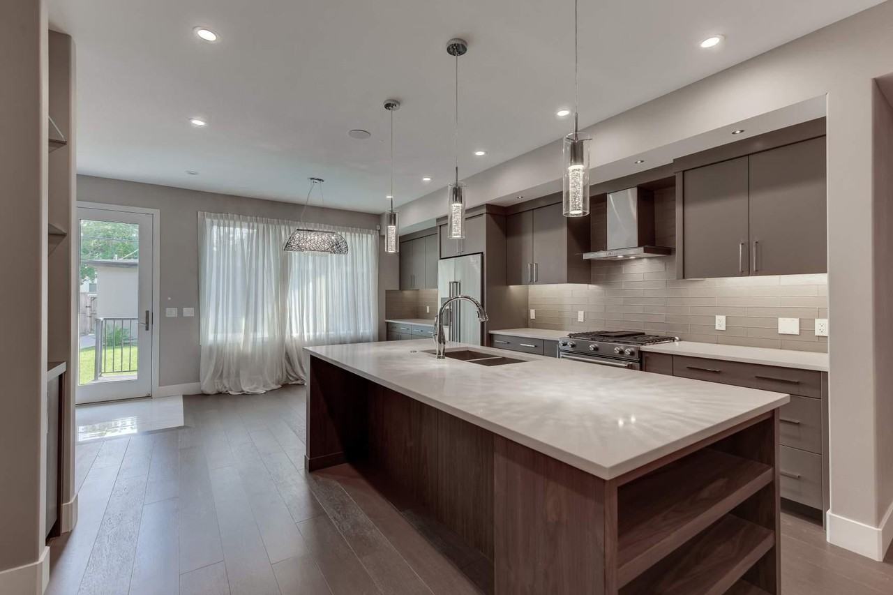 2017 1 Ave NW - Photo 3 of 21