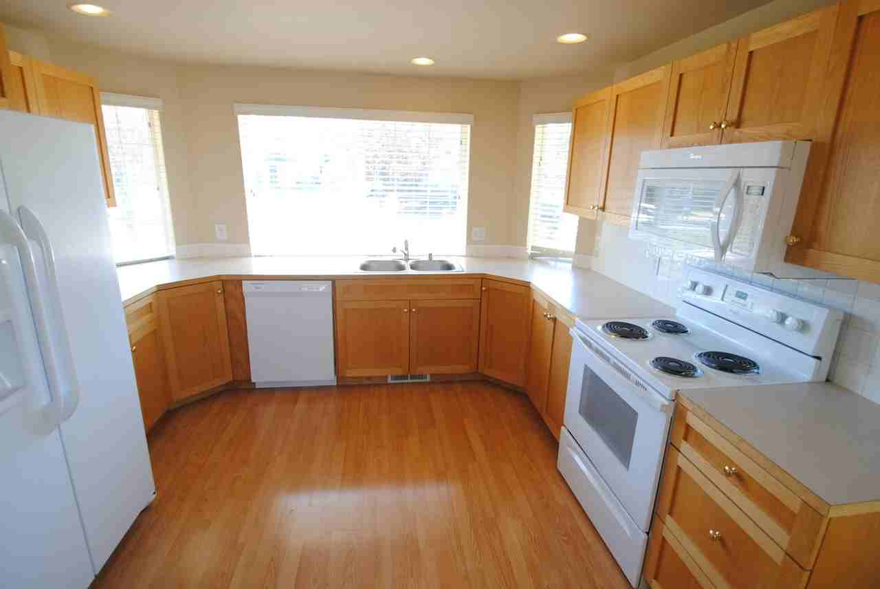 14419 74th St Ct E - Photo 3 of 15