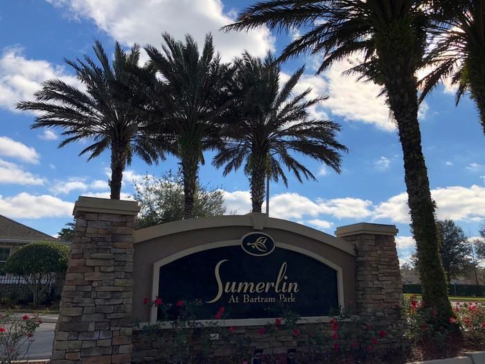 6206 High Tide Blvd - Photo 2 of 22