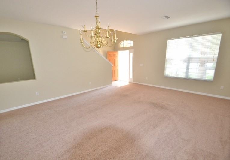 10702 Deerberry Dr - Photo 3 of 24