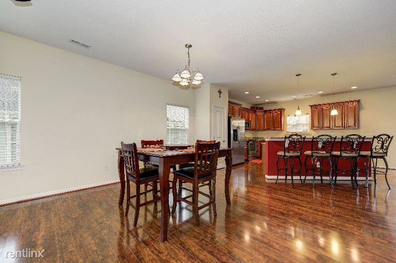 3519 Dey St - Photo 2 of 13