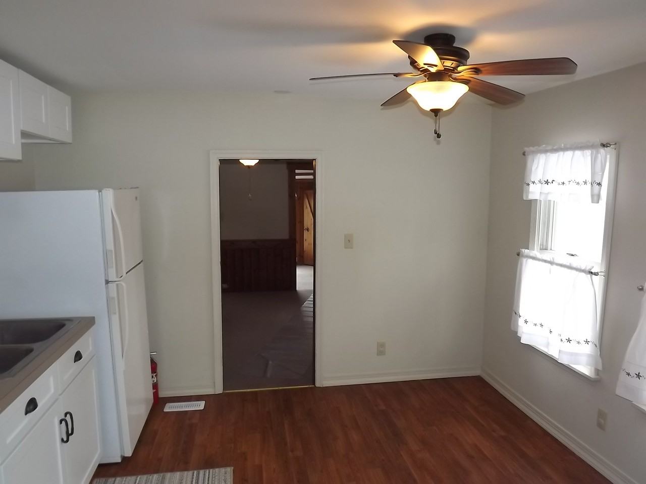 100 E Canal St - Photo 3 of 17