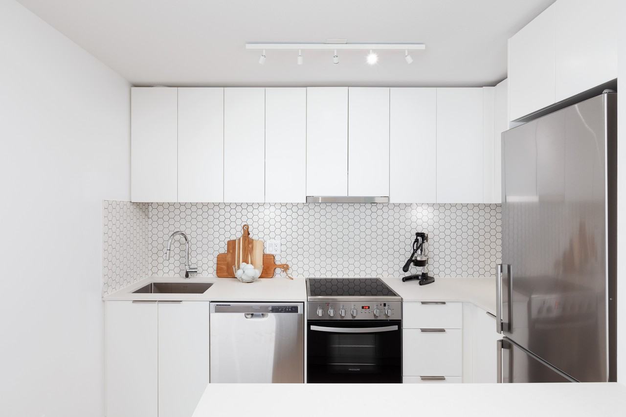 1368 East 8th Avenue - Photo 2 of 3