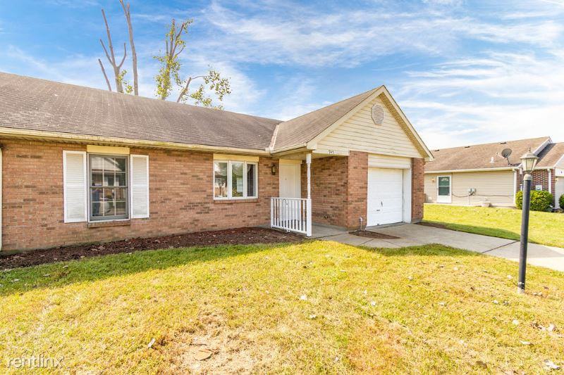 945 Bloomfield Ct - Photo 2 of 24