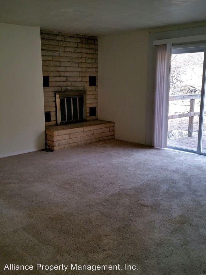 914 Claflin Rd. - Photo 2 of 21