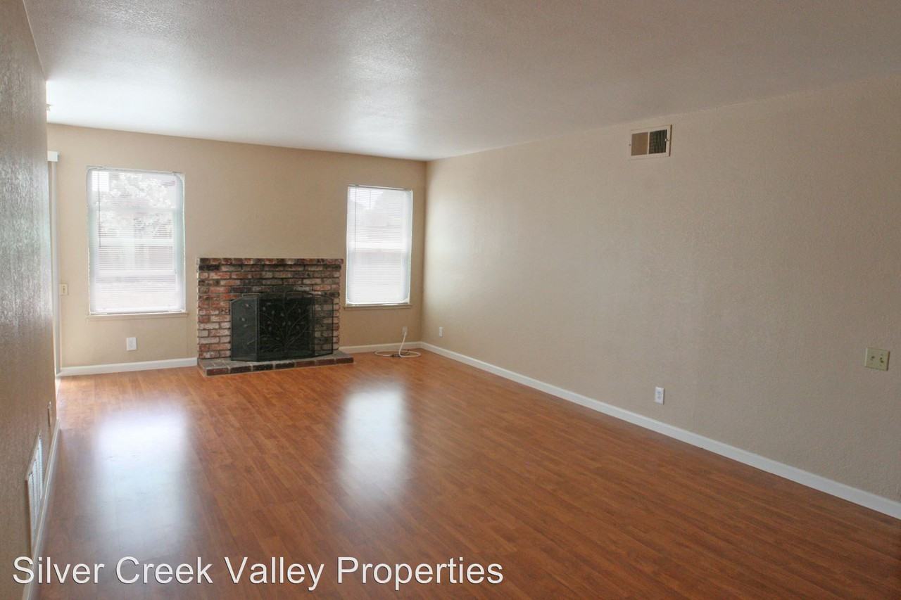 3289 Lantern Way - Photo 2 of 11