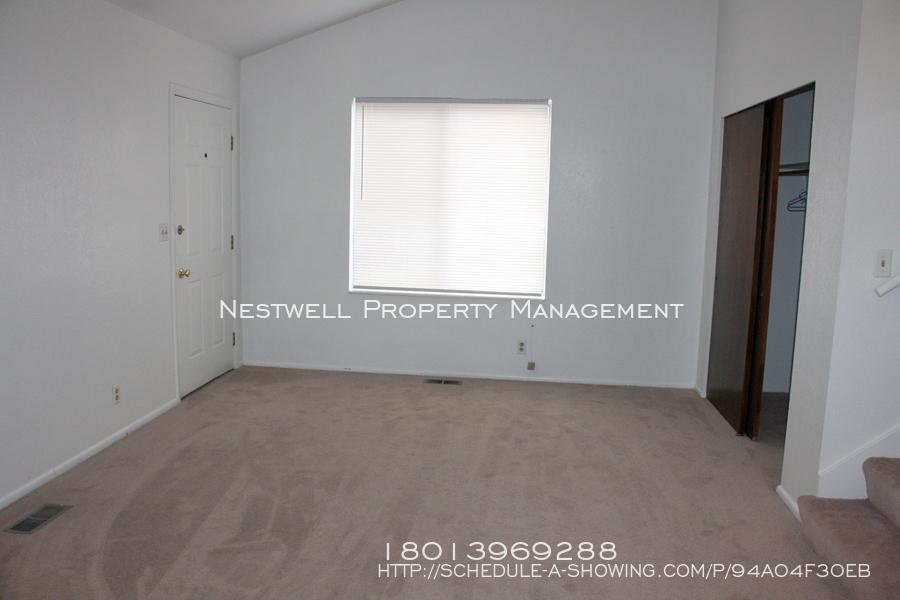 1341 Merritt Cir - Photo 2 of 22
