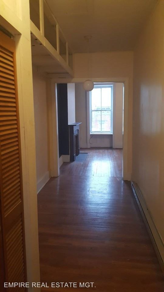 4 Irving Place - Photo 2 of 8