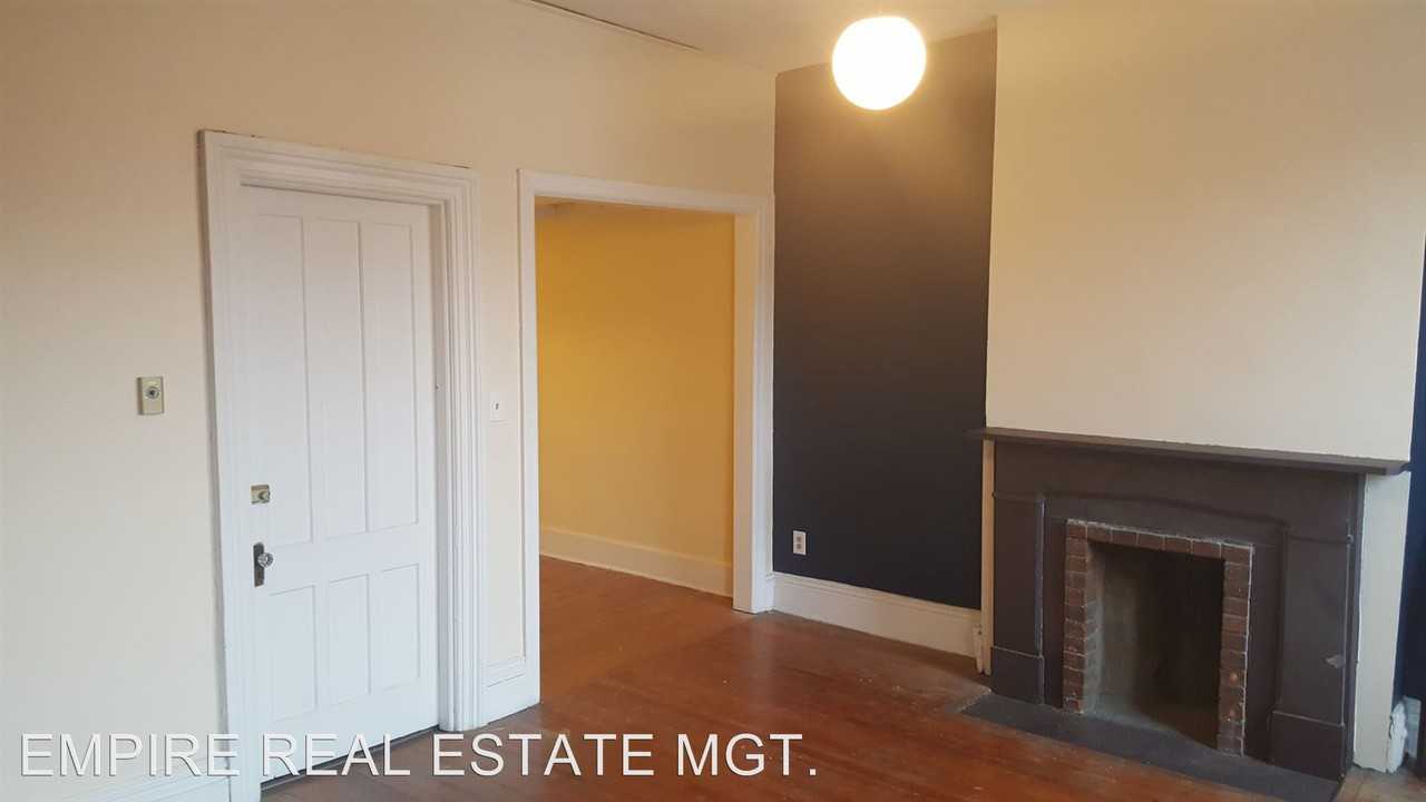 4 Irving Place - Photo 3 of 8