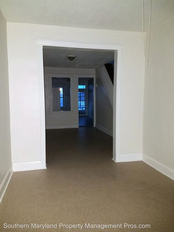 4721 Pennington Ave - Photo 2 of 9