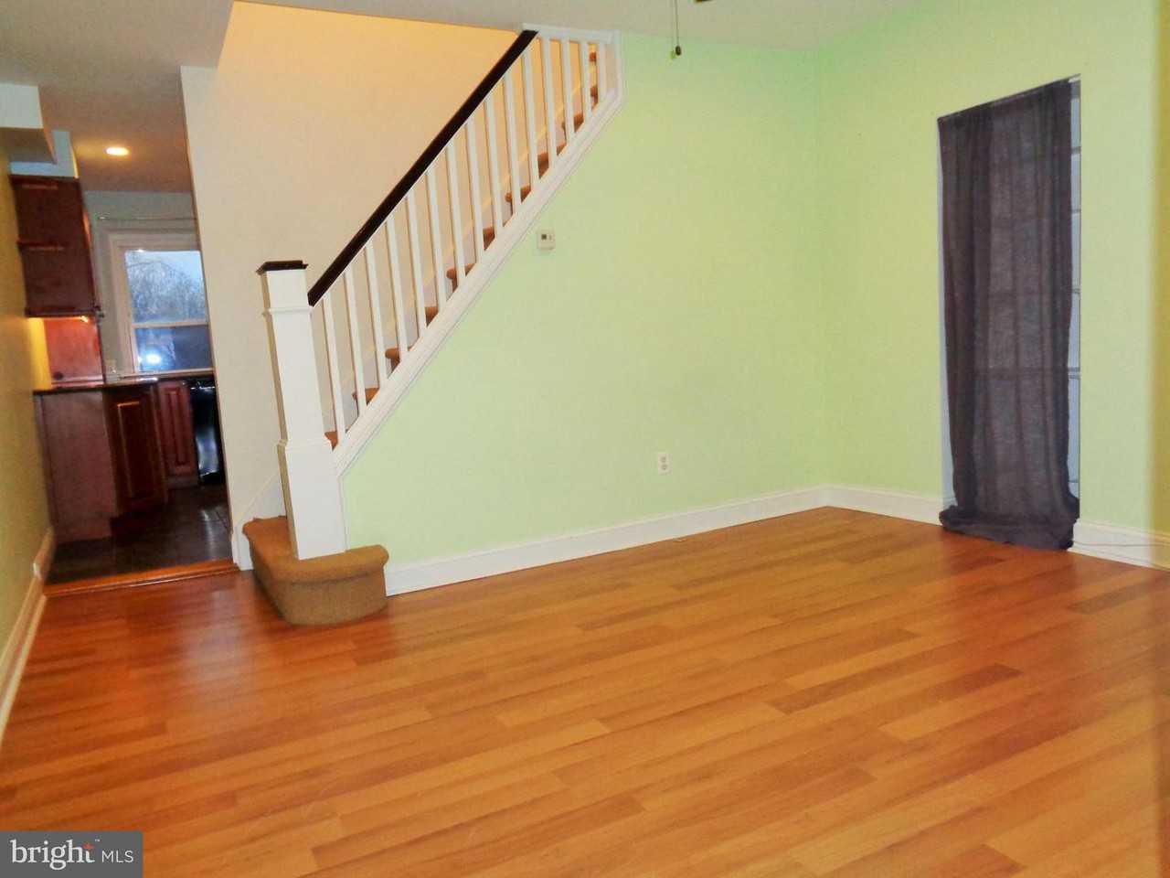 625 Summit St - Photo 2 of 23