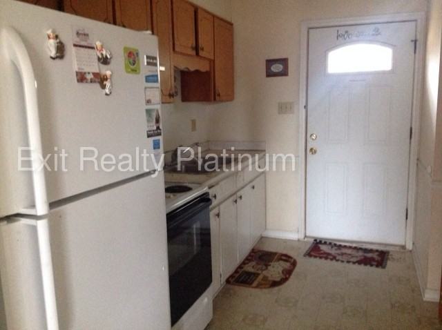 133 Lakeview Trail - Photo 3 of 6