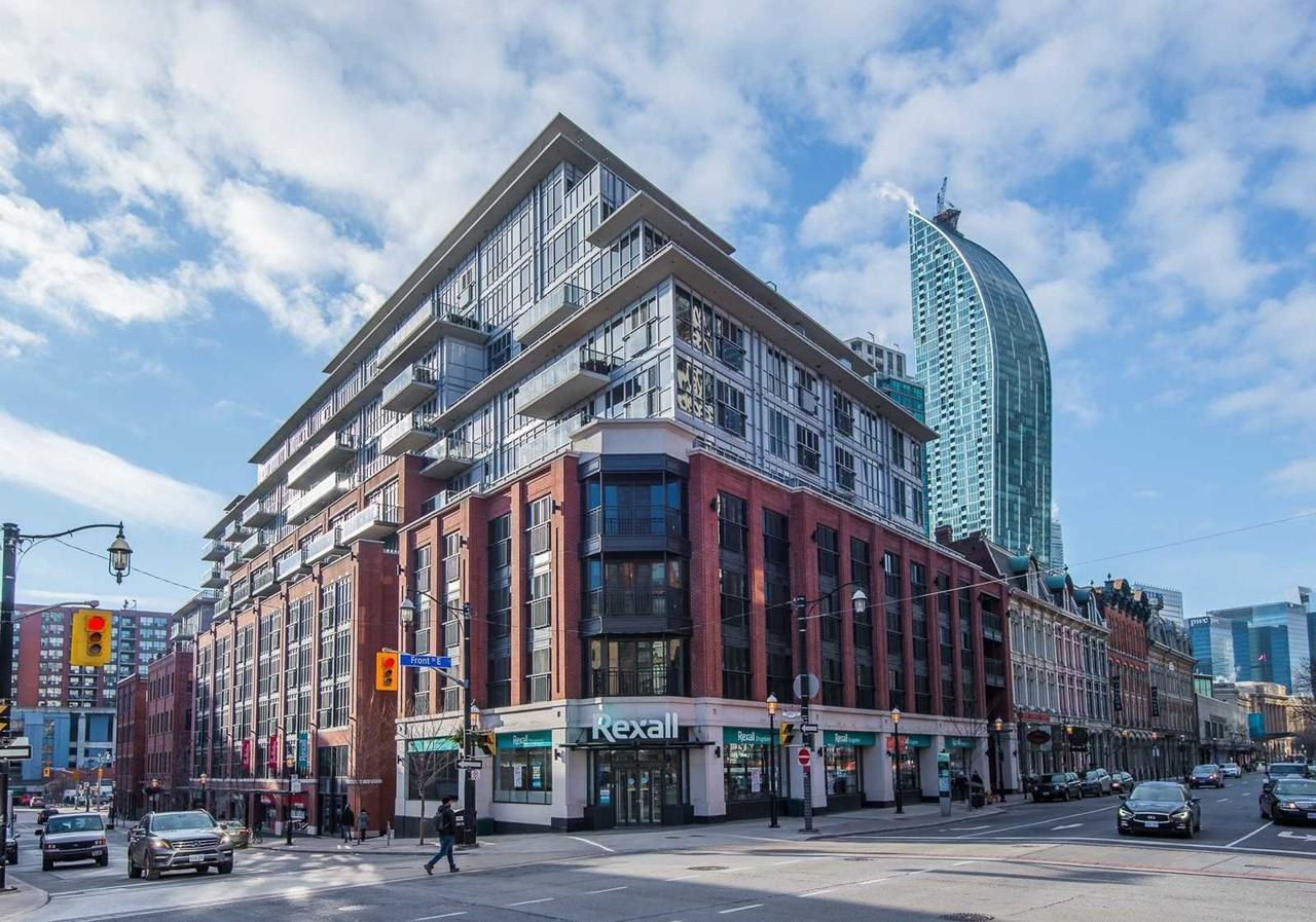 55 Front Street East