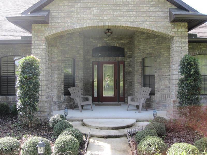 4739 Guil Dr - Photo 3 of 24