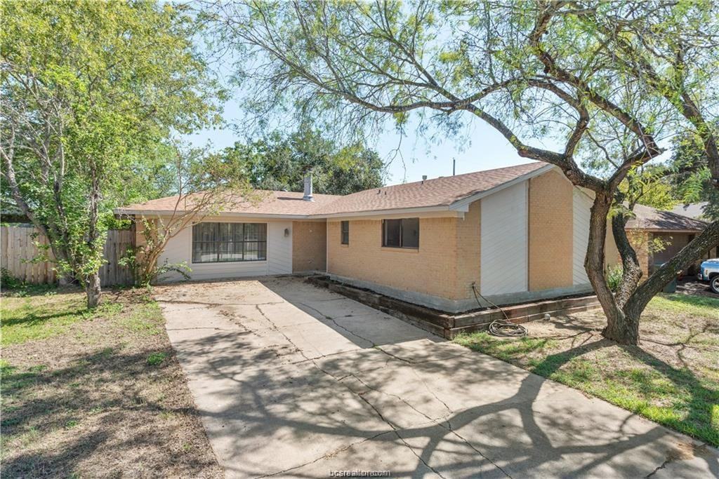 4008 Willow Oak St - Photo 2 of 17