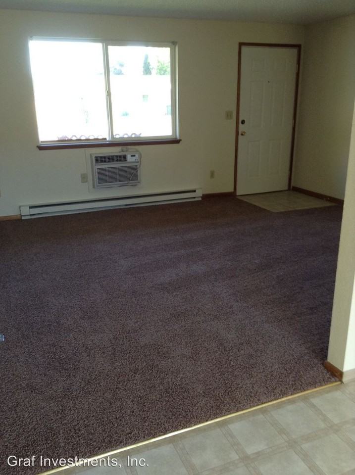 406-408 Laurel View - Photo 3 of 8