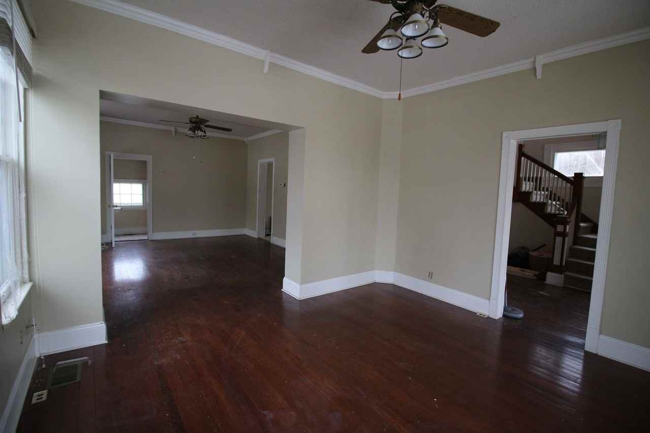 2575 MO-100 - Photo 2 of 9