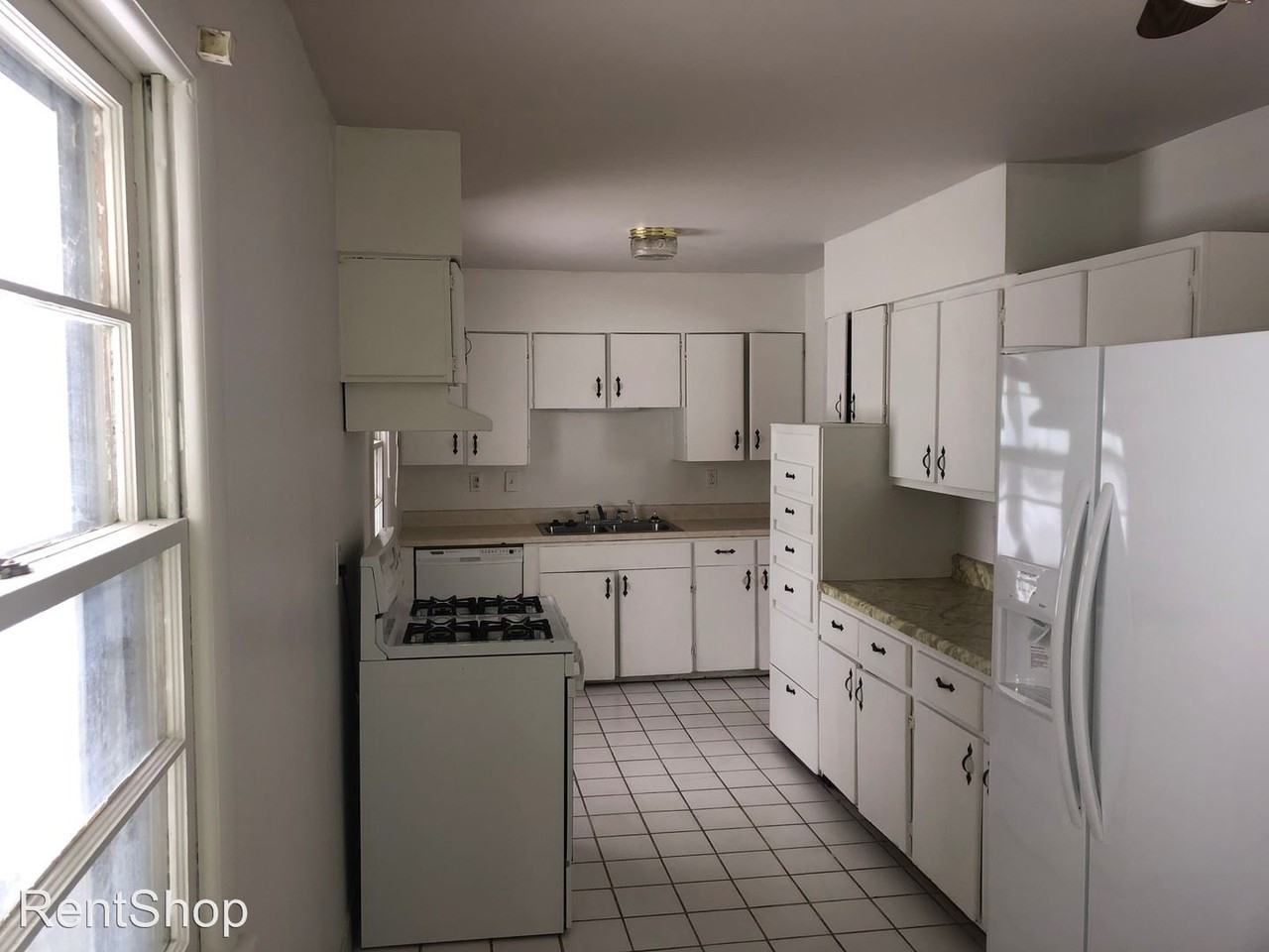 606 W Texas Ave - Photo 3 of 9