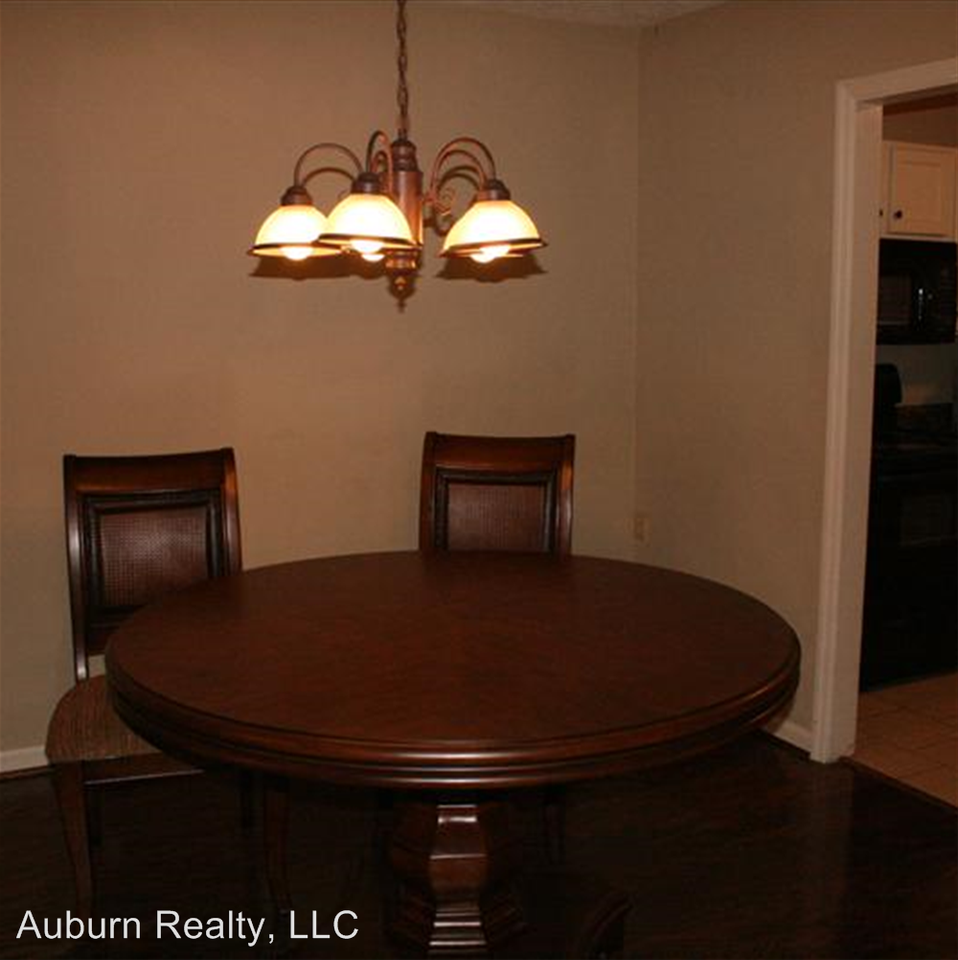 426 N Donahue Dr #13