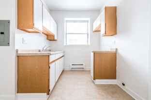 5036 W Quincy St - Photo 1 of 1