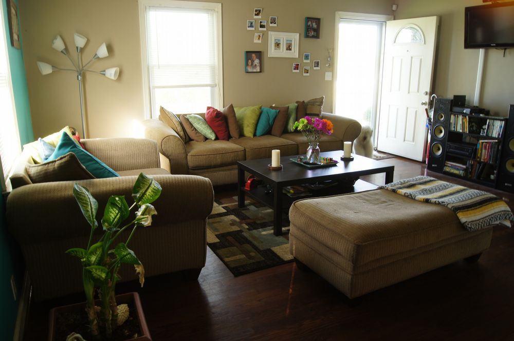 8140 Marty St - Photo 3 of 8