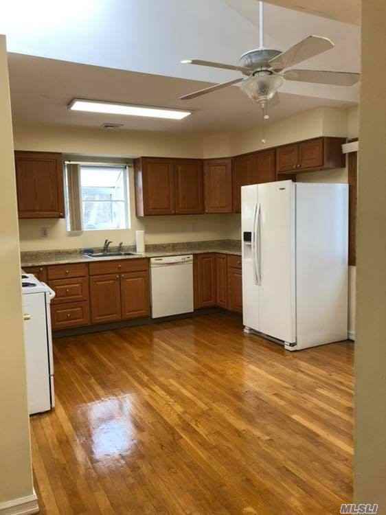 500 Nichols Rd - Photo 2 of 11