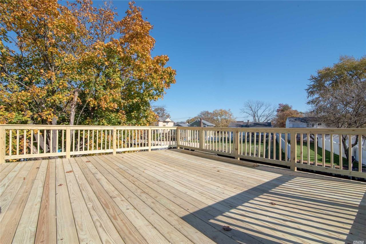 147 Belmill Rd - Photo 2 of 12