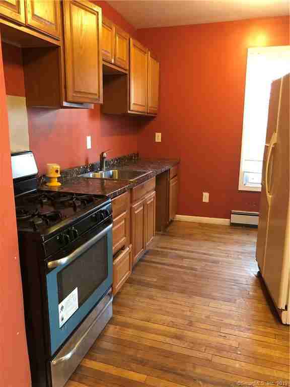 47 Palisade Ave - Photo 2 of 14