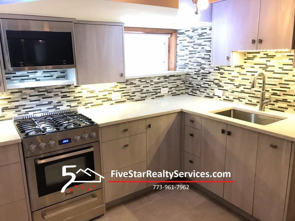 Montrose & Central - Photo 2 of 9